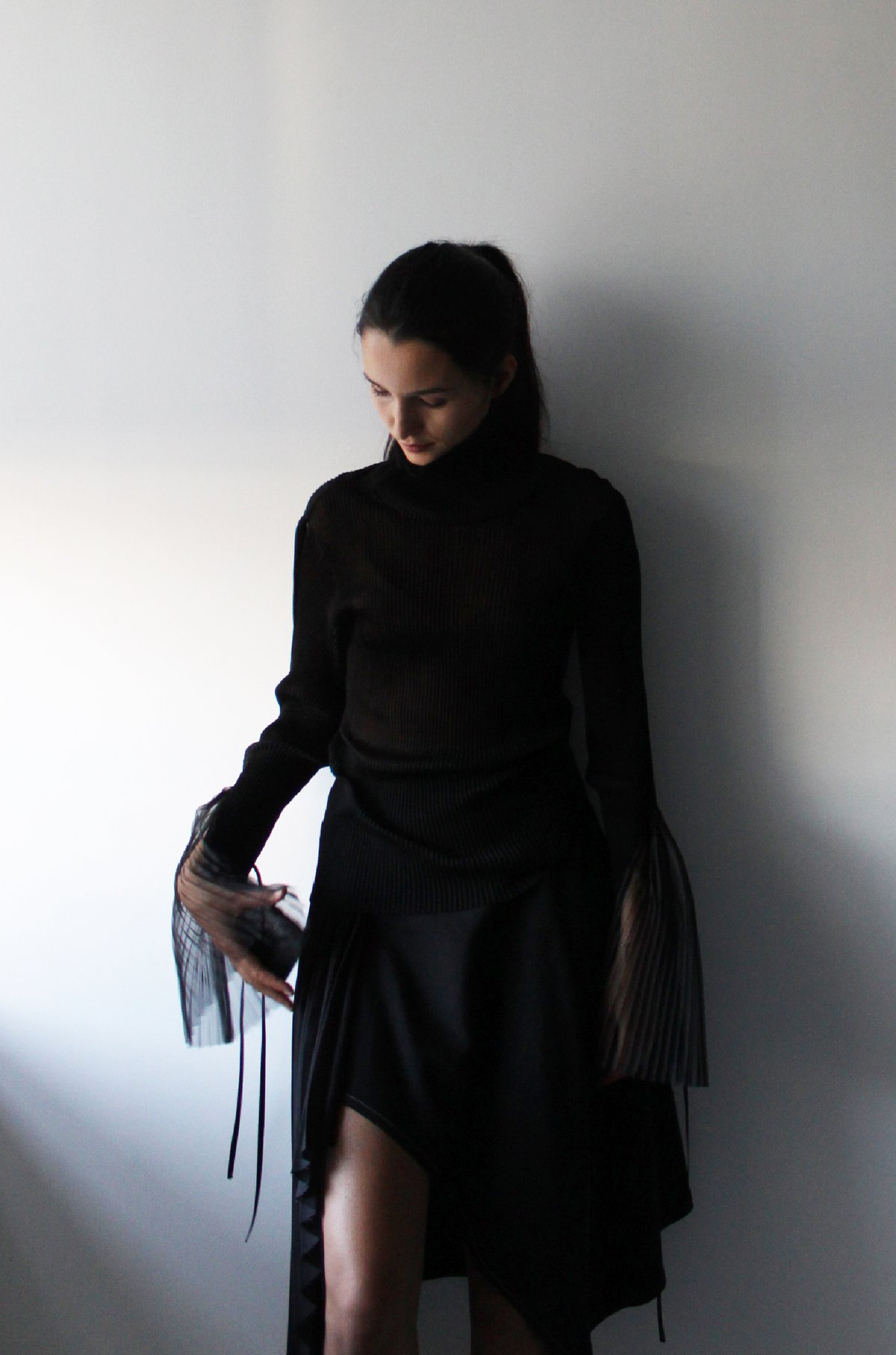 Pleated jersey top with silk pleats
