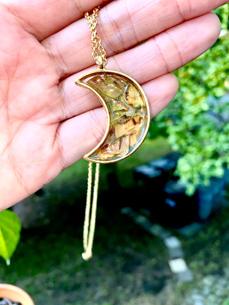Image of Moon gold necklace 