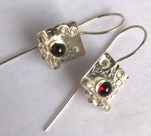 Rhodolite Garnet Silver Earrings