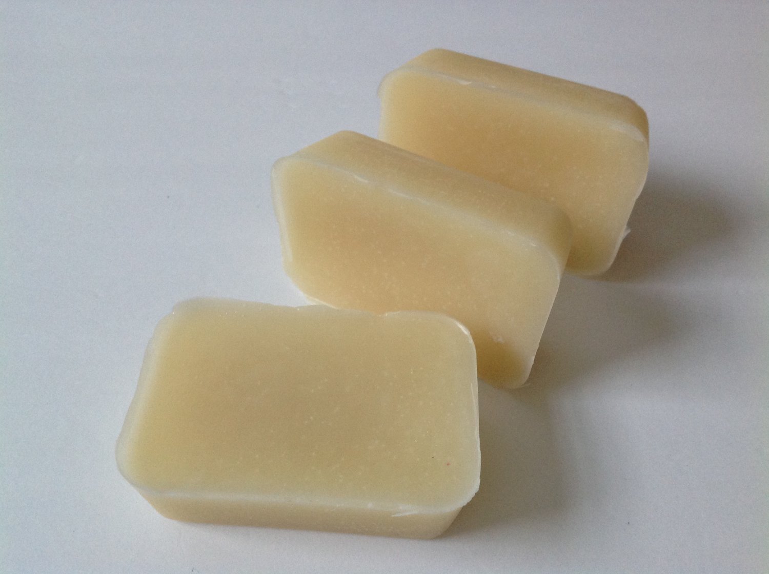 Image of 100% Handmade Peppermint & Tea Tree Solid Conditioning Bar