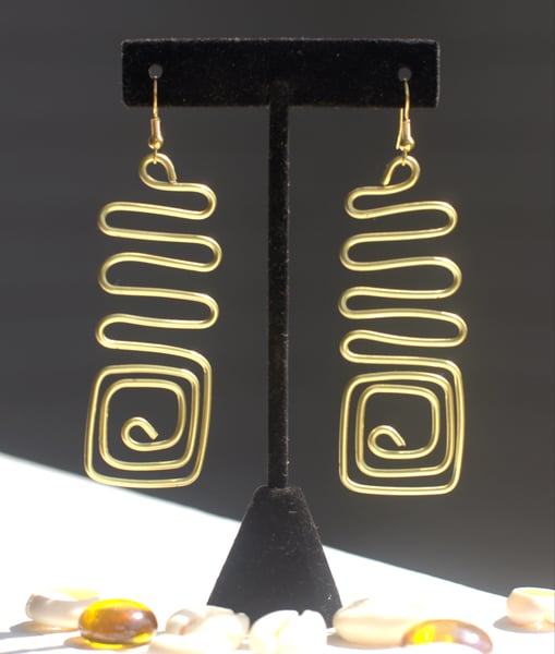 Image of Brass Wire Square Spirals