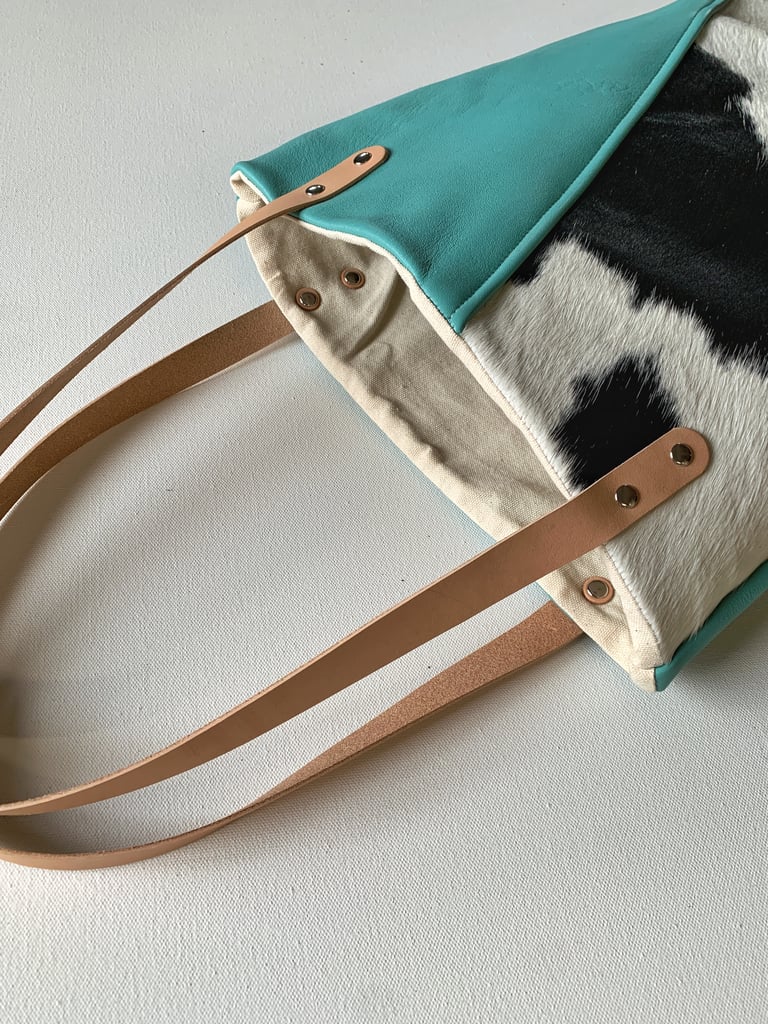 COLLAGE LEATHER TOTE - TURQUOISE Image 3
