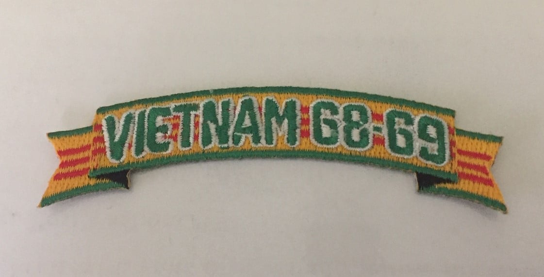 Image of Vietnam Service Ribbon colors with 1968-1969