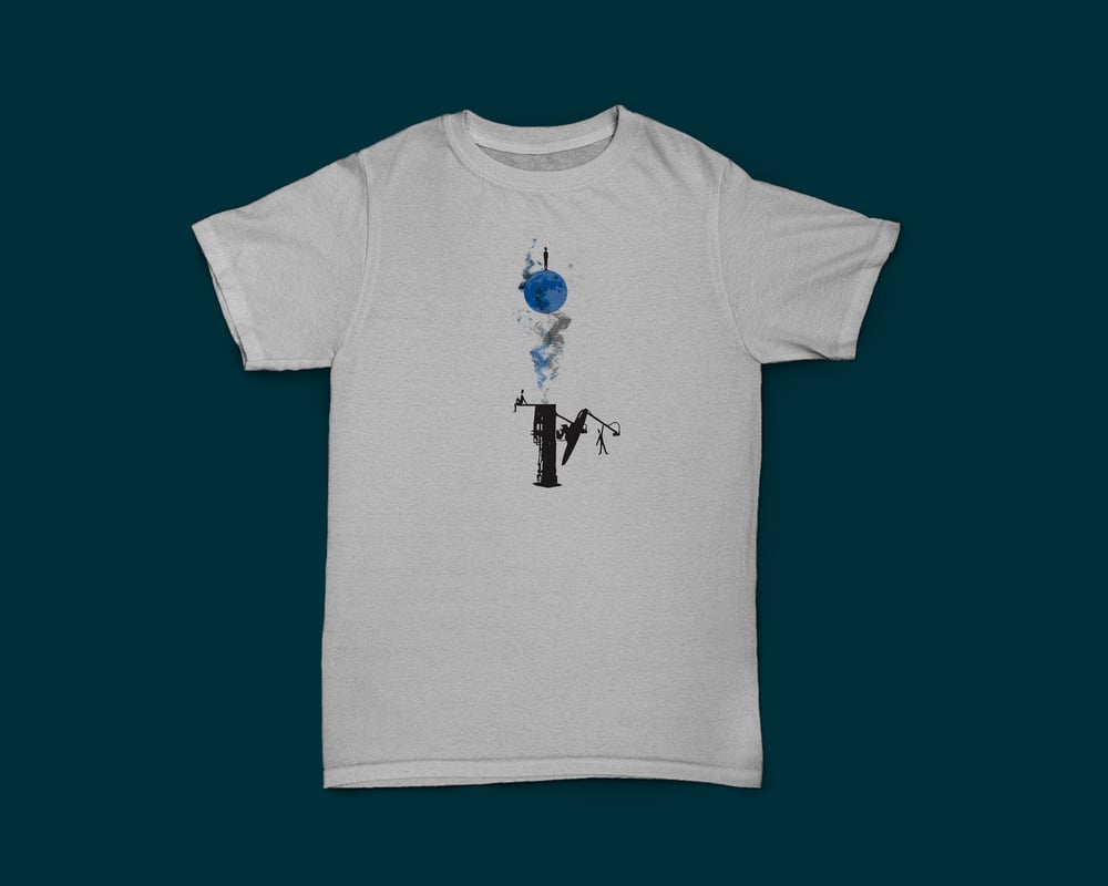 'Petalouda' (Ash Grey T-shirt)
