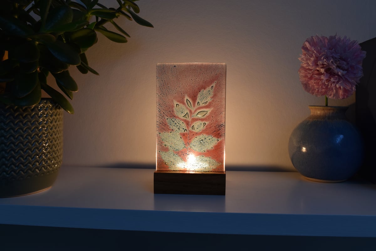 Image of Pink Golden Rain Tree Leaf Single T-light