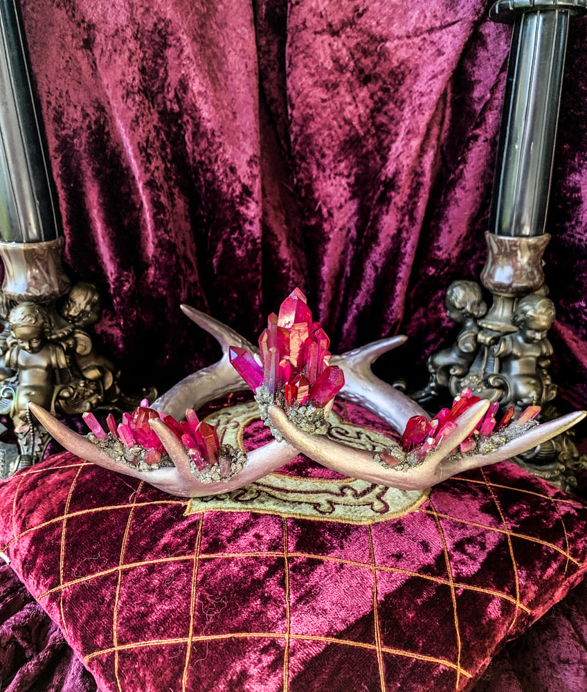 Image of Rose Gold & Pink Aura Quartz Crystallized - Antler Crown