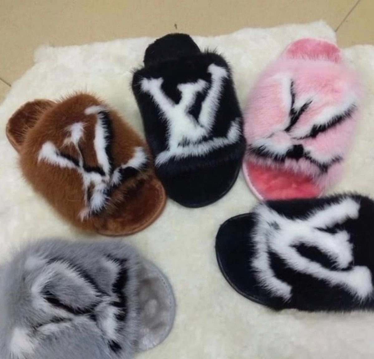 Image of LV Slipper