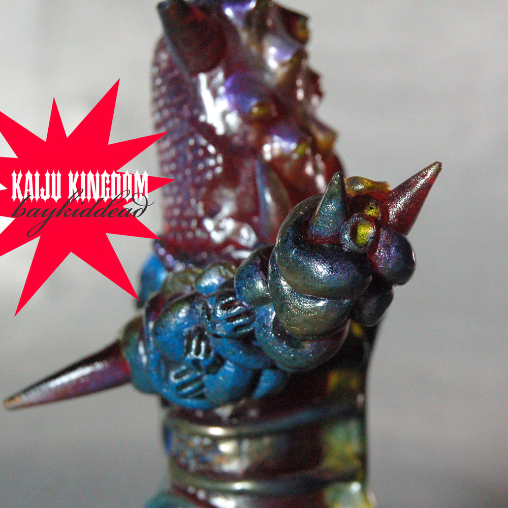 Image of Kaiju Kingdom Warrior Loc•Arg•Tha the Ghost Thief