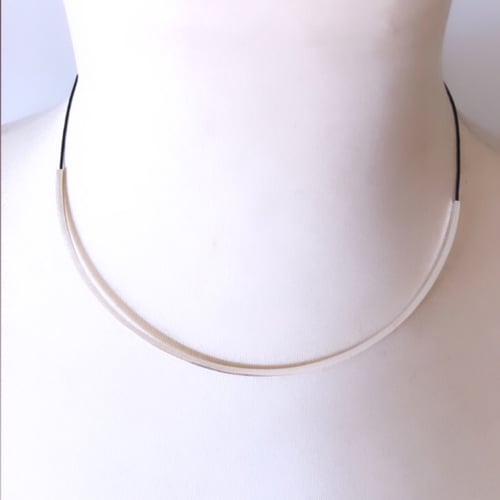 Image of Collaret reflex plata. Collar reflejo plata