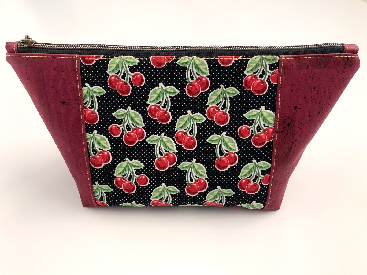 Cherry beauty bag