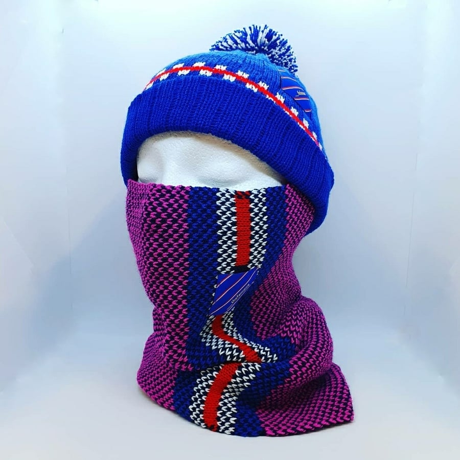 Image of Pink Lassies Snood