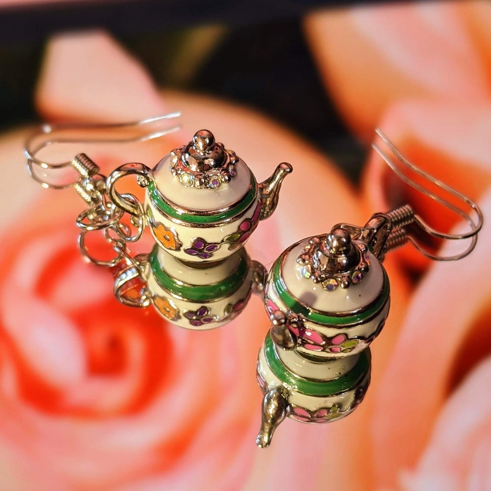 Image of Teapot Earrings