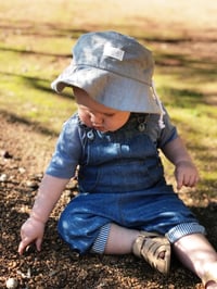 Image 4 of LINEN BUCKET HAT