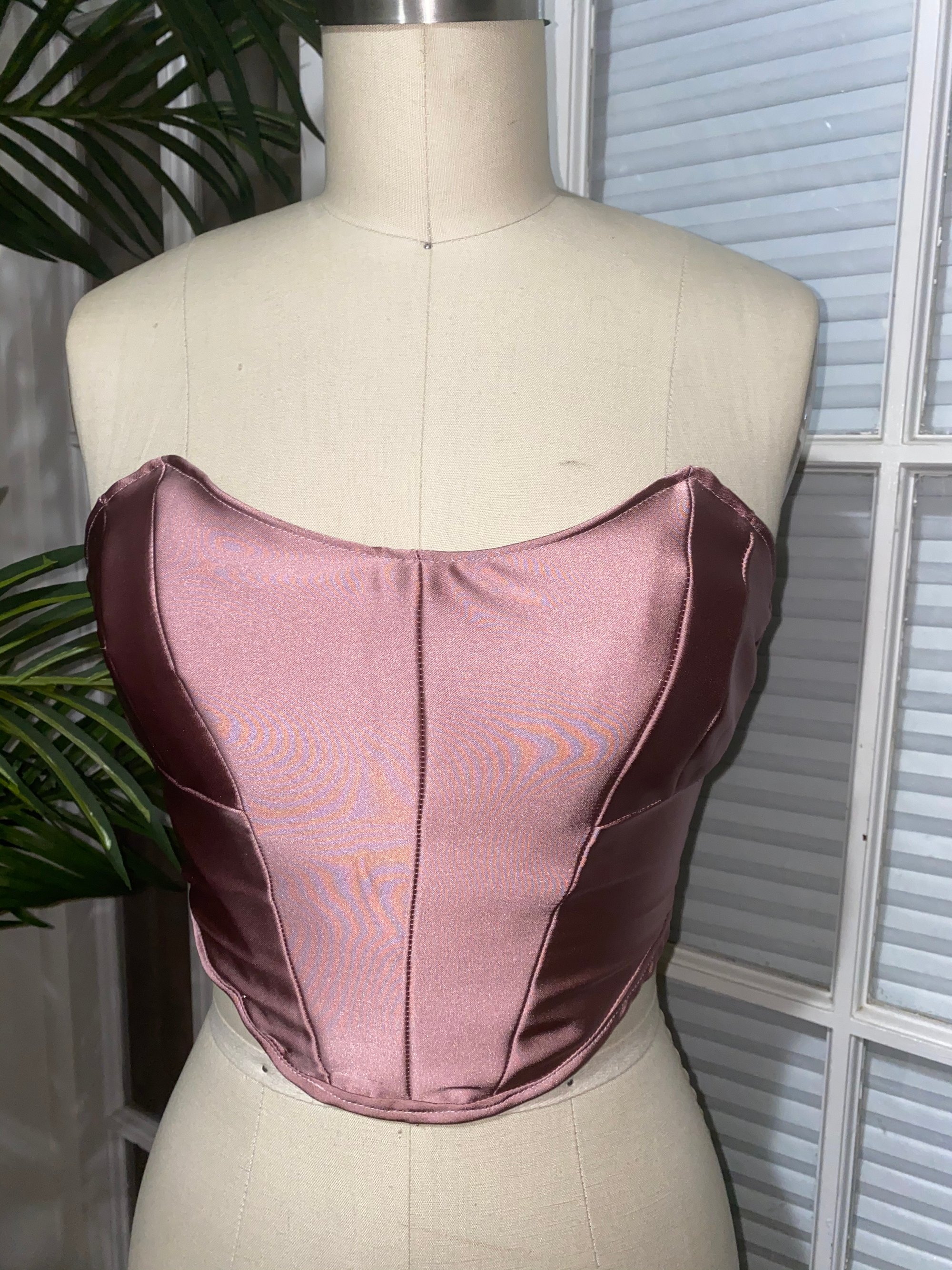 Satin Crop Corset Designer Yannery Burgos