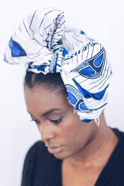 Image of Blue and white headwrap