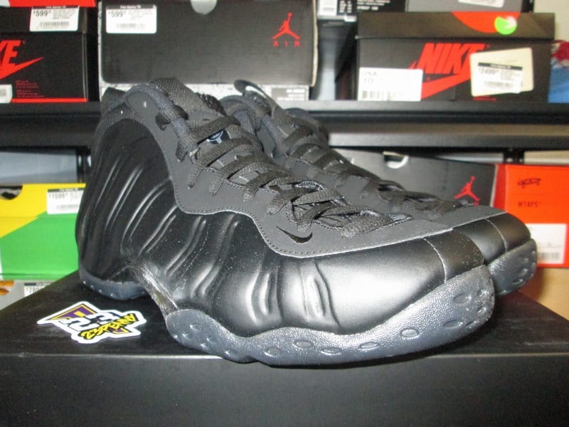 Image of Air Foamposite One "Anthracite" 2020
