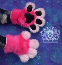 Image 2 of Custom Tipped Finger Paws