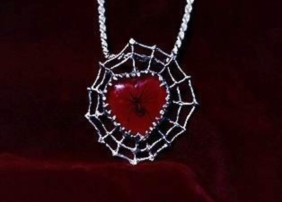 Image of LG HEART w/WeB