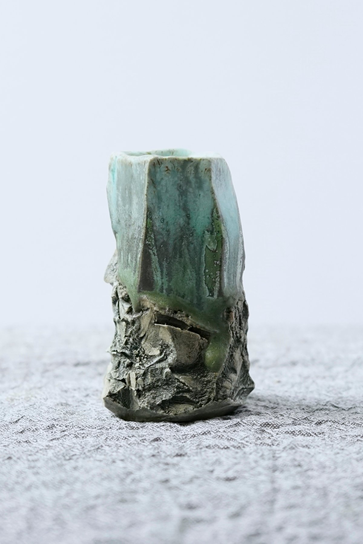 Image of blue kurinuki vase 5