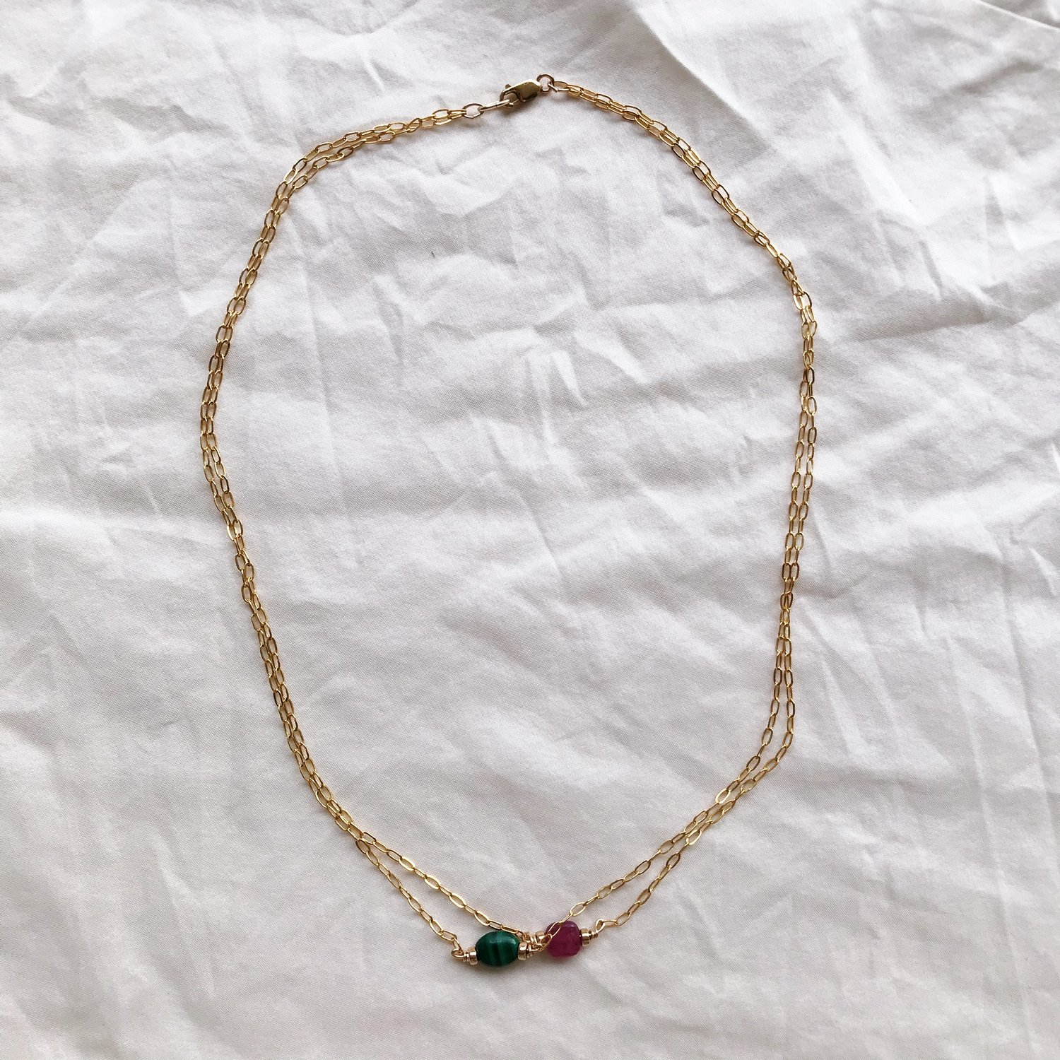 Image of COLLIER SOEURS RUBIS ET MALACHITE