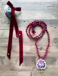 Image 1 of Collana 'Fiore nascosto'