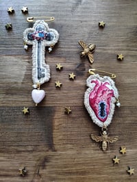 Image 2 of Spilla 'Scrigno'