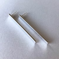 Image 2 of Silver Bar Posts | Medium