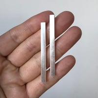 Image 3 of Silver Bar Posts | Medium