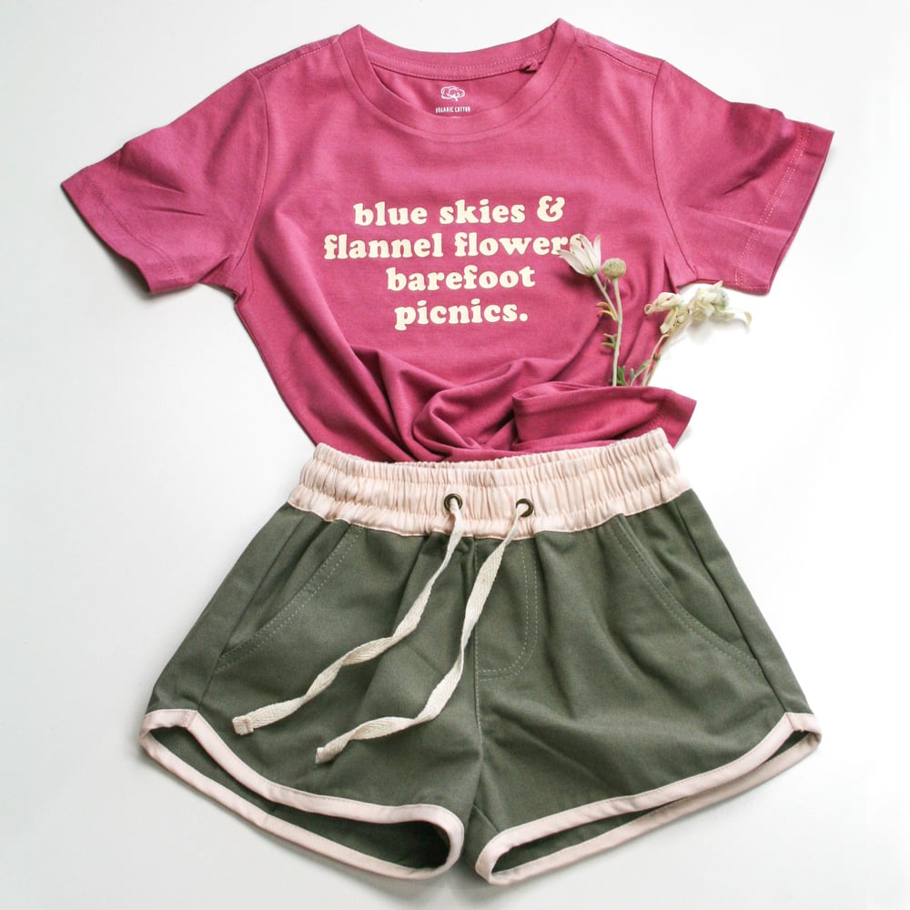 Image of 'Barefoot Picnics' Organic Tee - Dusty Pink