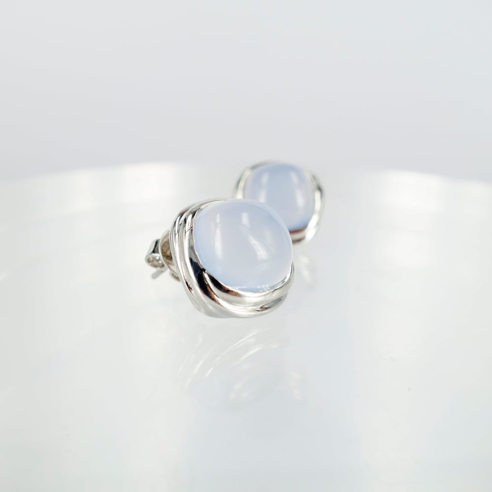 Image of Sterling silver with milky quartz stone 