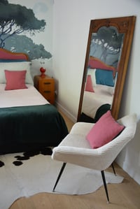 Image 5 of Fauteuils Coquilles Carrée ivoires