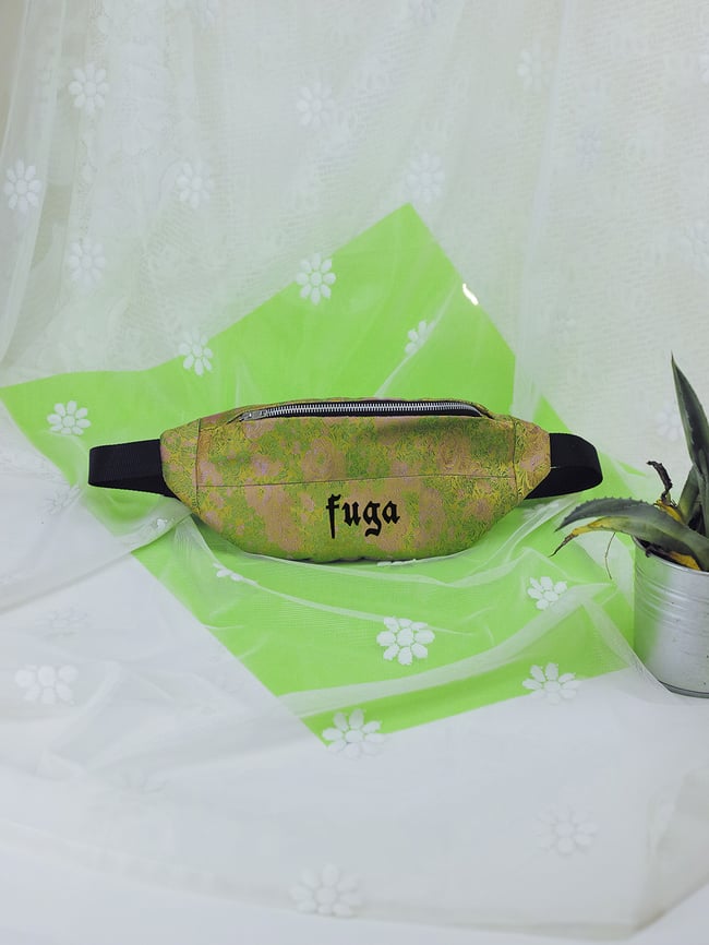 Light silky cross bag