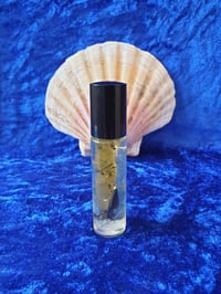 Tidal Spell Oil for Sea Witches - Working with the Tides
