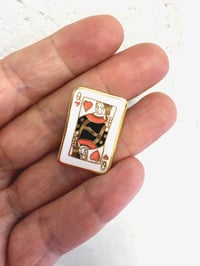 Image 3 of Queen of Hearts Enamel Pin
