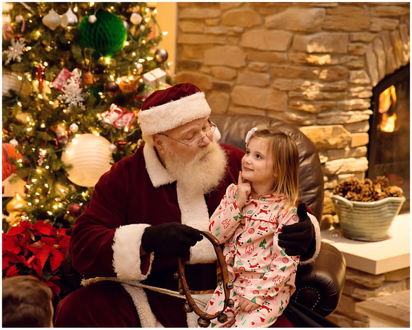 Image of November 29 Holiday Sessions- with SANTA!