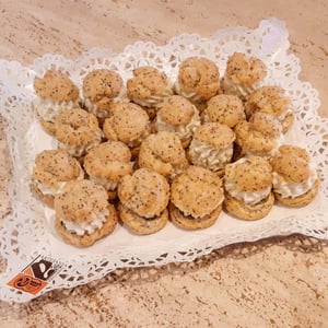 Image of PROFITEROLES DE BRANDADA DE BACALLÀ