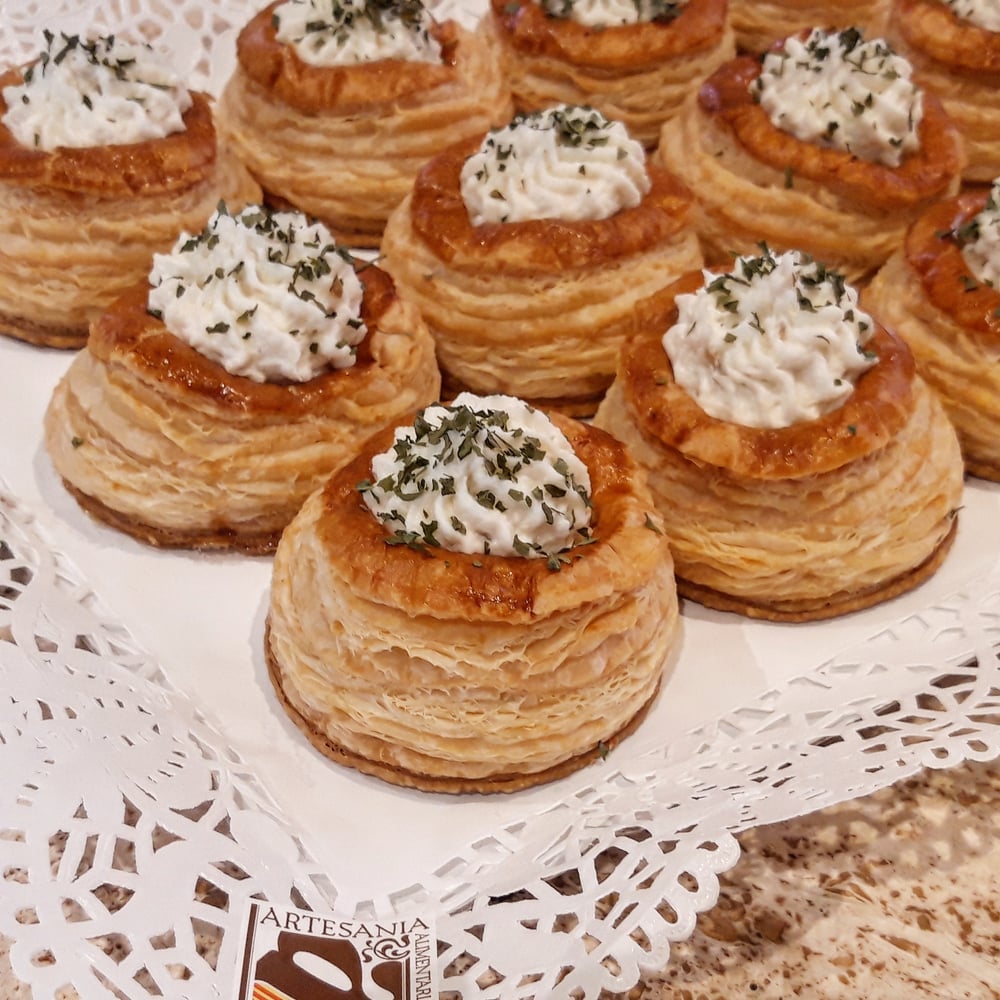 Image of VOL-AU-VENTS FARCITS OBERTS