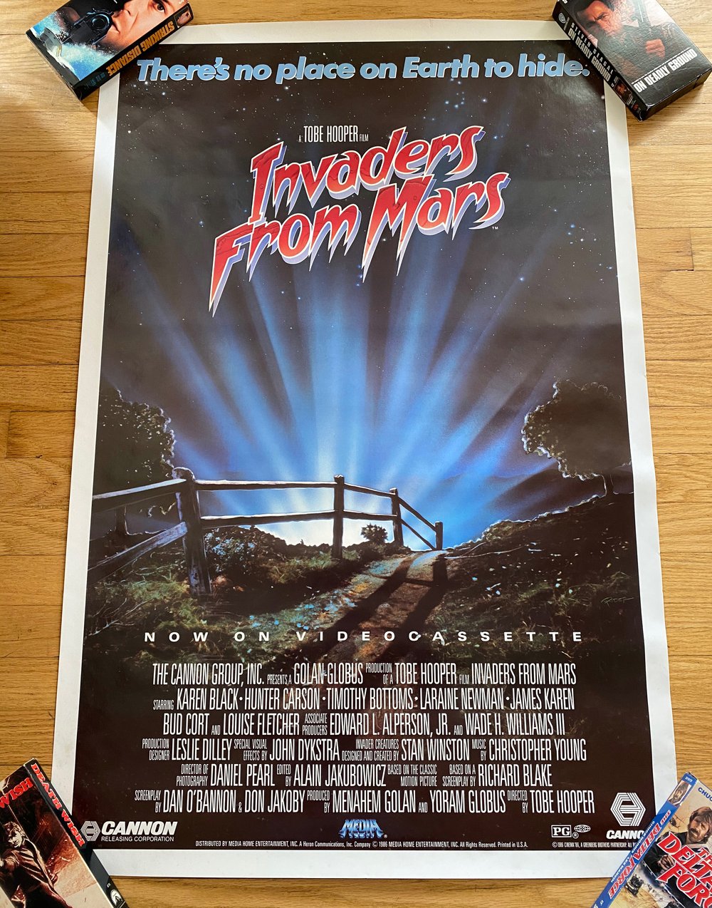1986 INVADERS FROM MARS Original MEDIA Home Video Promotional Movie Poster