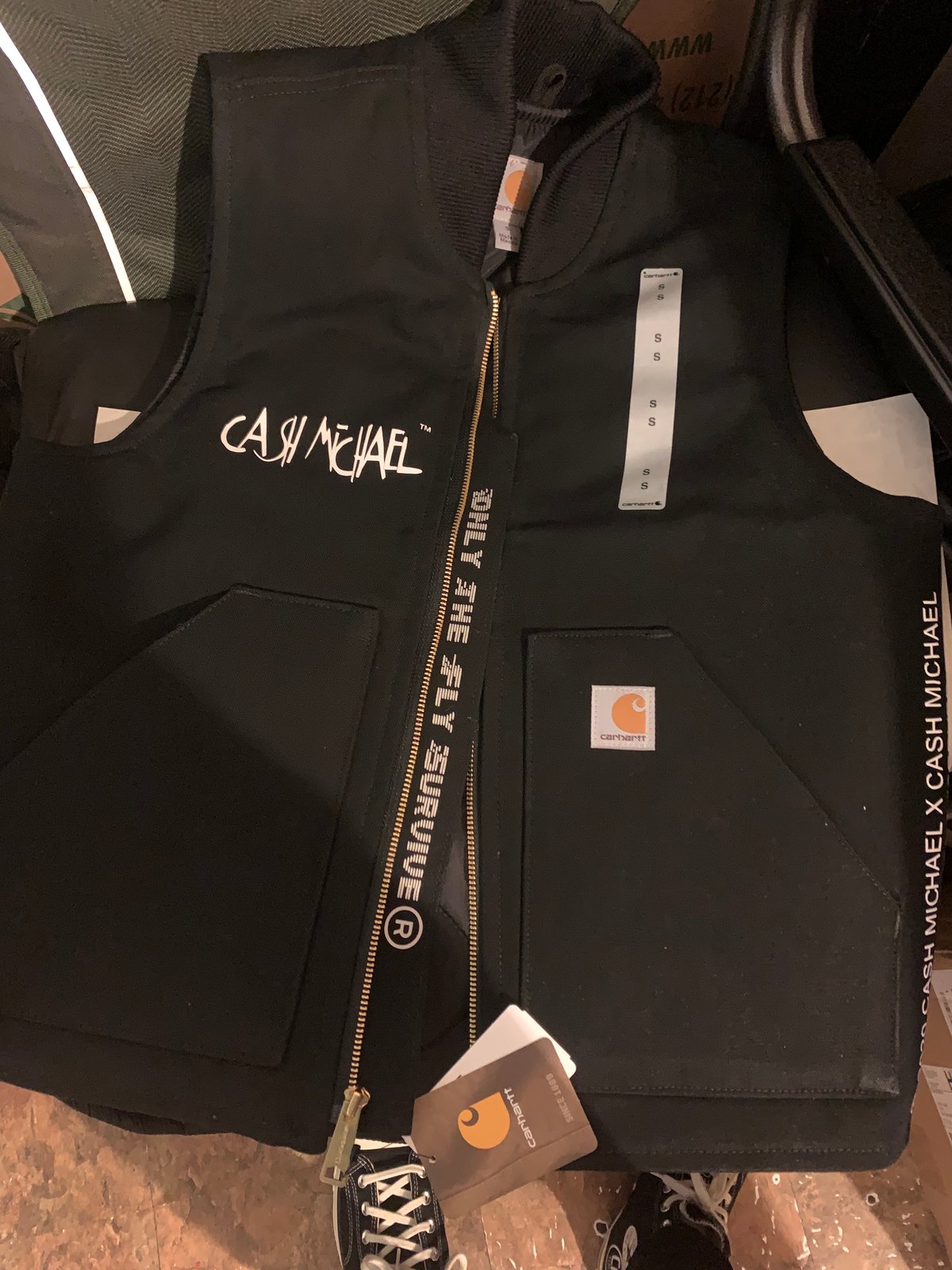 carhartt v01