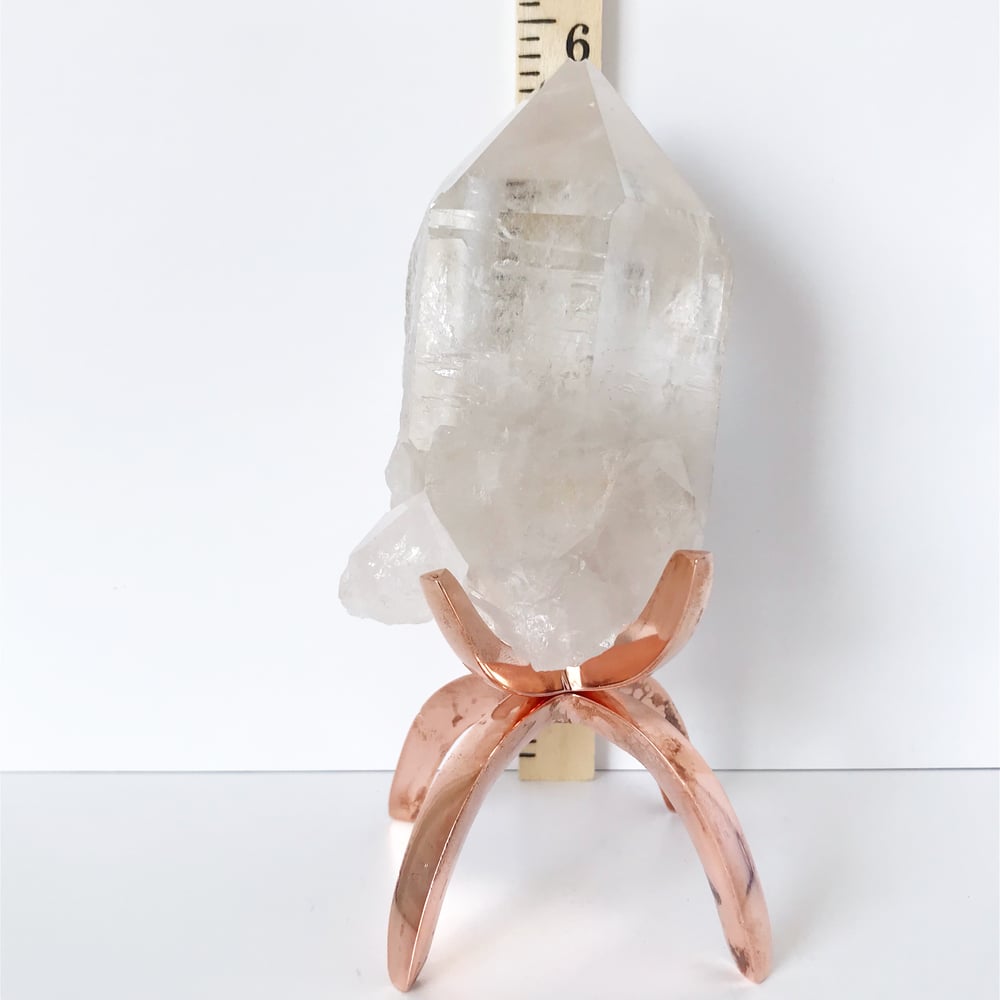Image of Quartz no.49+ Limited Edition Rose Gold Claw Stand