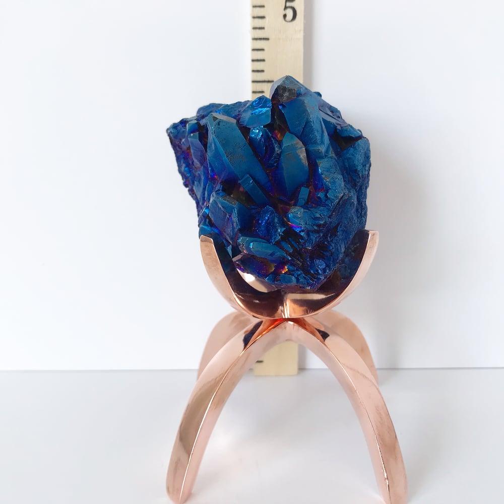 Image of Titanium Coated Quartz no.21 + Limited Edition Rose Gold Claw Stand