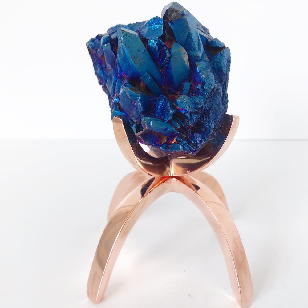 Image of Titanium Coated Quartz no.21 + Limited Edition Rose Gold Claw Stand