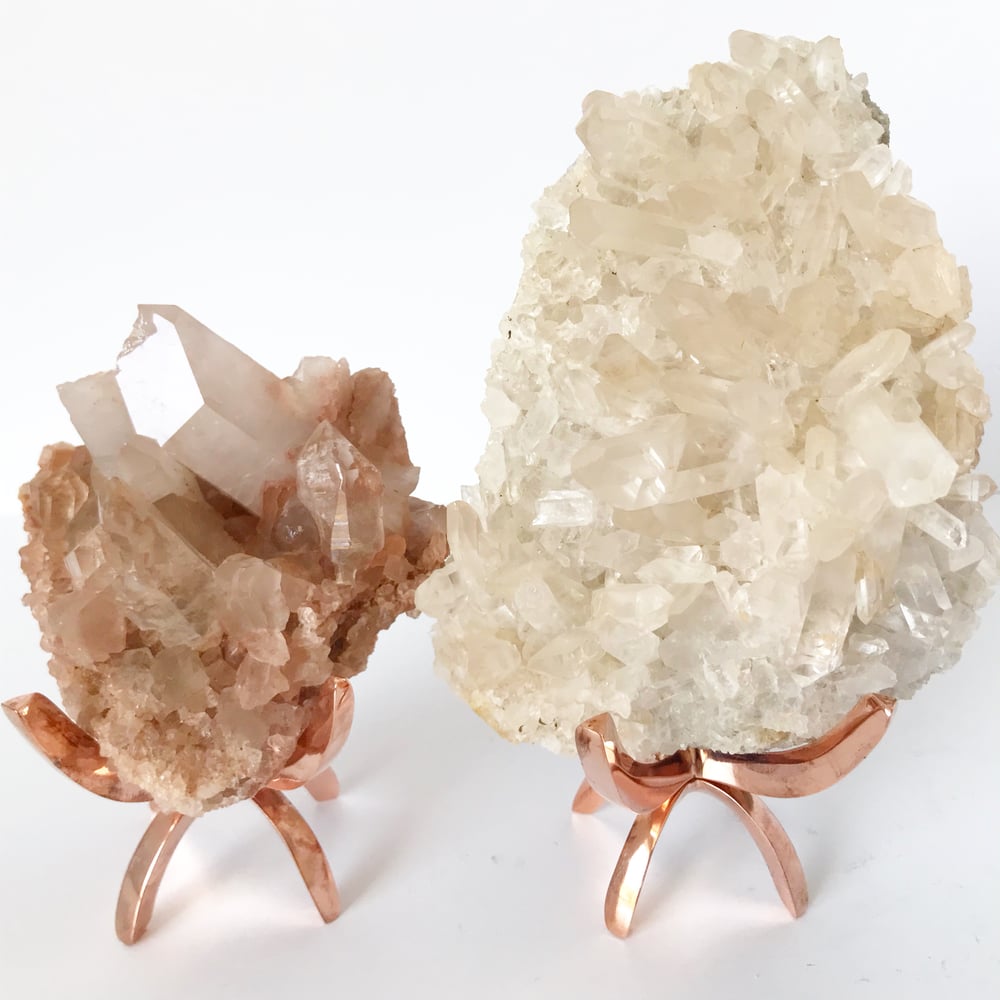 Image of Pink Quartz no.27 + Limited Edition Rose Gold Claw Stand