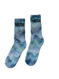 Image 3 of M/L Adult VANS Hand-Dyed Crew Socks in Tide Pool Ice Dye