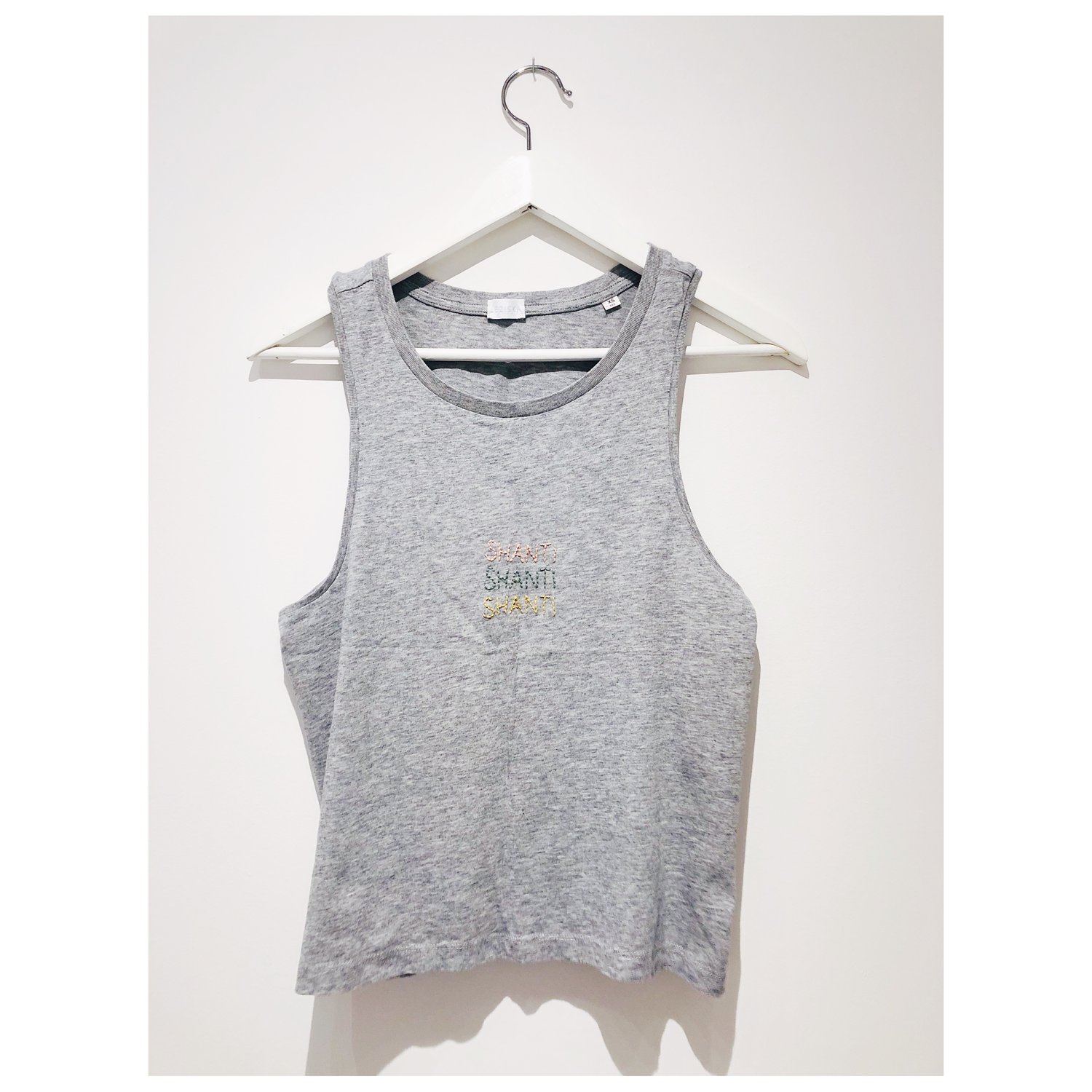 Image of SHANTI SHANTI SHANTI – Top Grey 