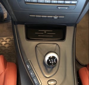 Image of BMW E9X 3 SERIES (E90/E91/E92/E93/M3) INDUKTIV Wireless Device Charging Unit