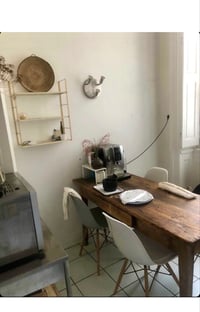 Image 3 of Table ferme 