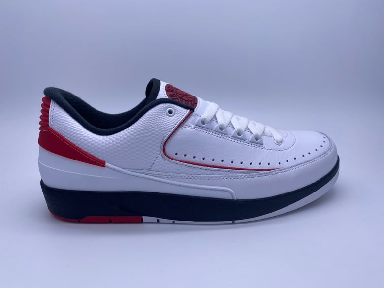 Image of AIR JORDAN 2 RETRO LOW