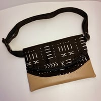Image 3 of Designs By IvoryB Fanny Pack Black White Mudcloth Ankara African Print Tan