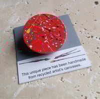 Image 1 of 'paint' brooch